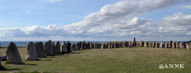 Åle Stenar in der Umgebung Ystad (Schweden)