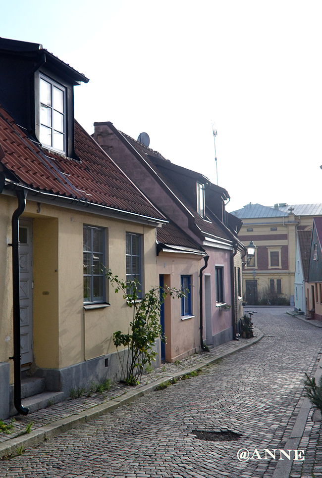 Gasse in der Altstadt Ystad (Schweden)