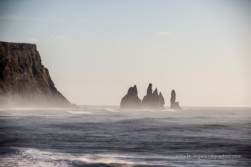 Island - Reynisdrangar - 6GradOst