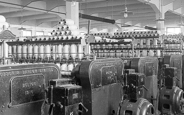 Borås, Västra Götaland, Schweden, Skulpturen, Pinocchio, Rathaus